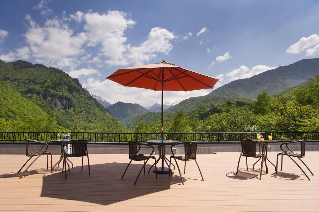 Nakao Kogen Hotel Kazaguruma Такаяма Екстериор снимка