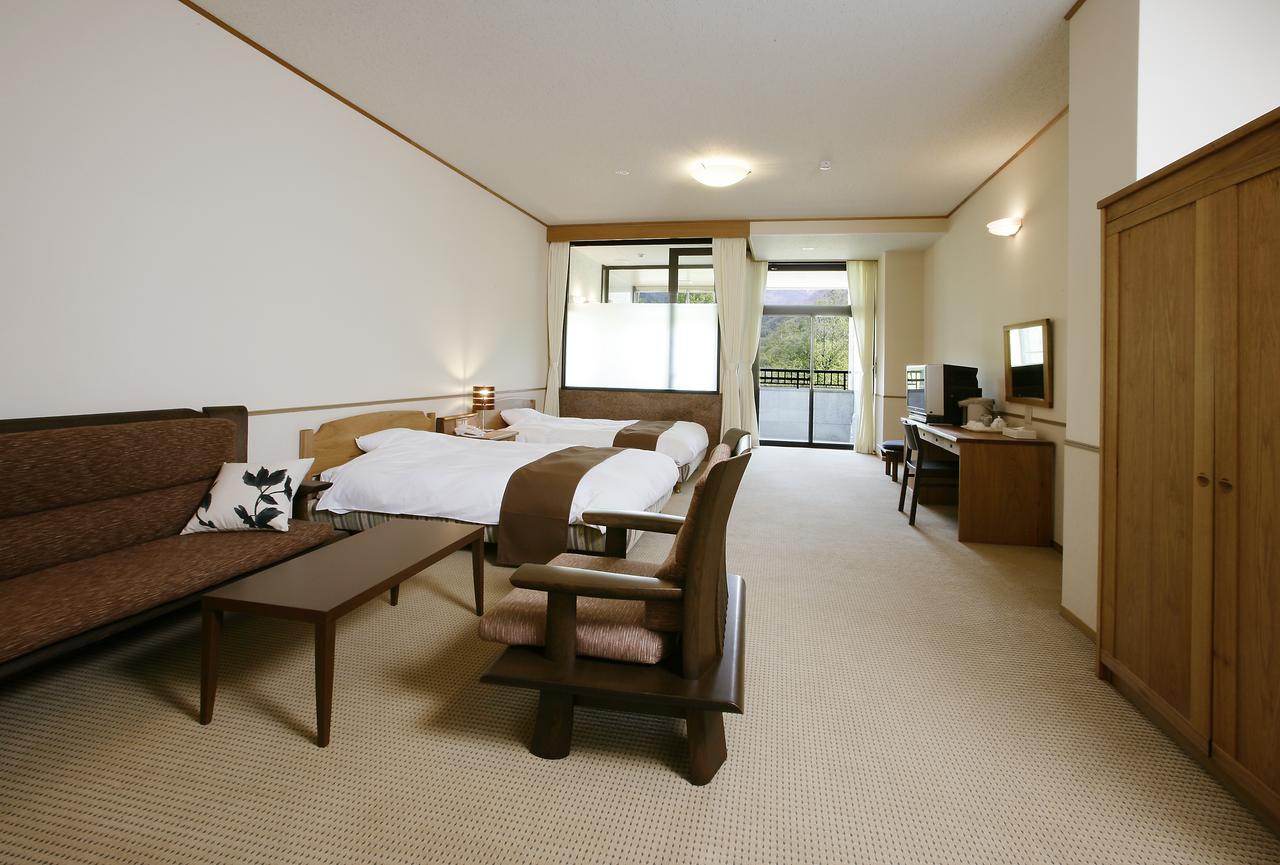 Nakao Kogen Hotel Kazaguruma Такаяма Екстериор снимка